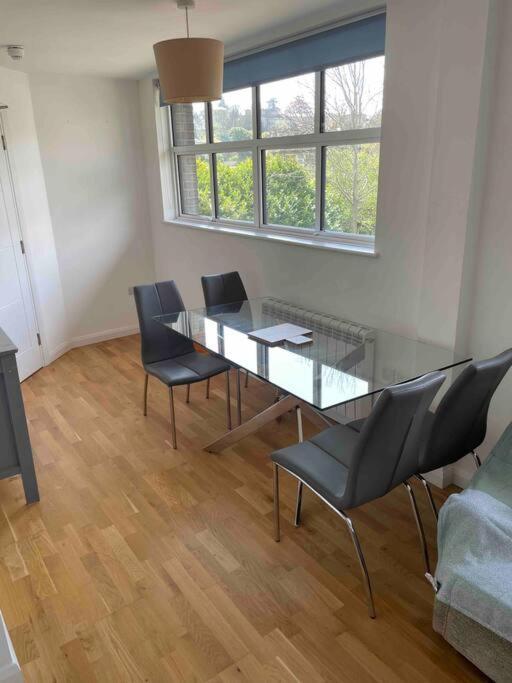 2 Bed City Centre Flat Μπαθ Εξωτερικό φωτογραφία